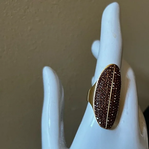 Henri Bendel Tribal Brown Crystal Ring - Picture 7 of 10